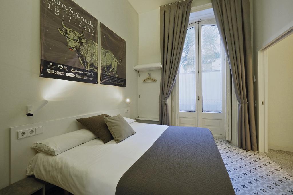Uma Suites Pau Claris Barcelona Eksteriør bilde